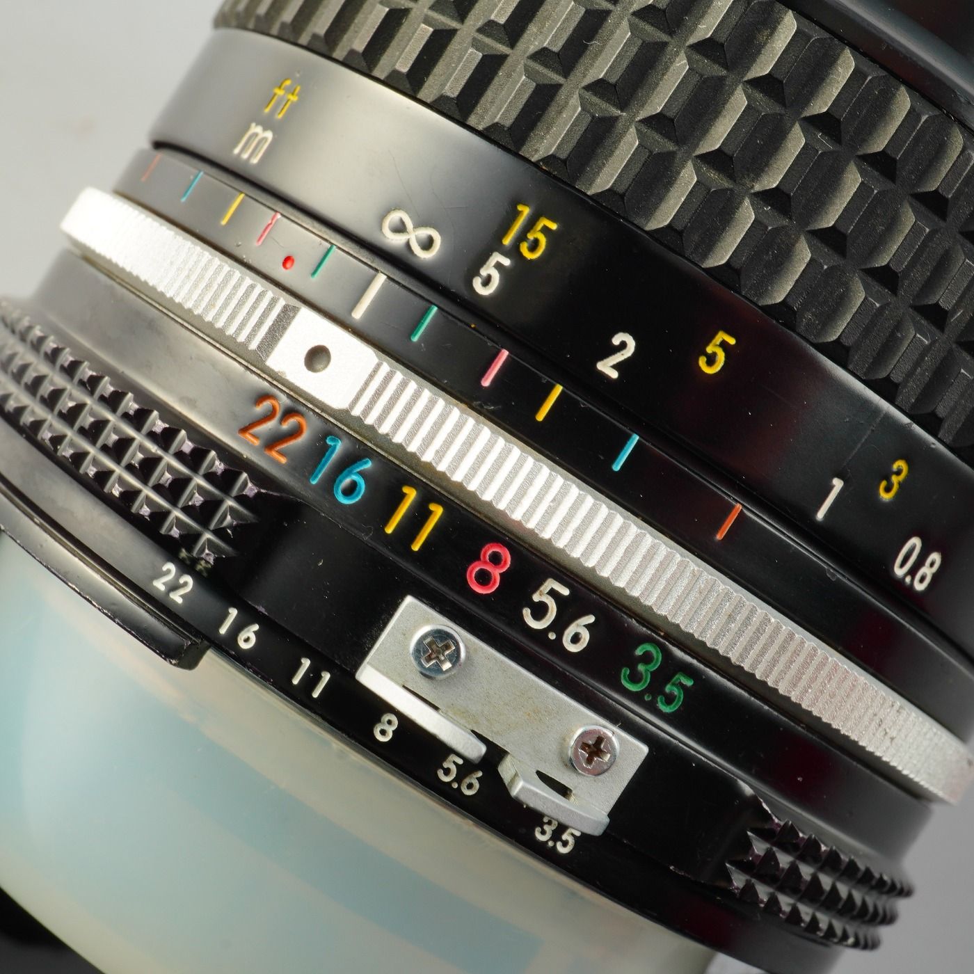 Nikon ニコン Ai Nikkor 28mm F/3.5 単焦点レンズ