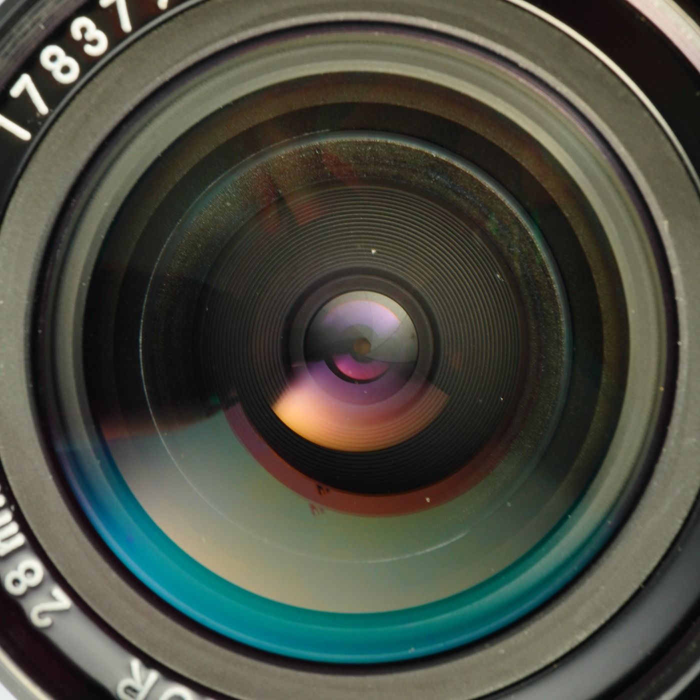 Nikon ニコン Ai Nikkor 28mm F/3.5 単焦点レンズ