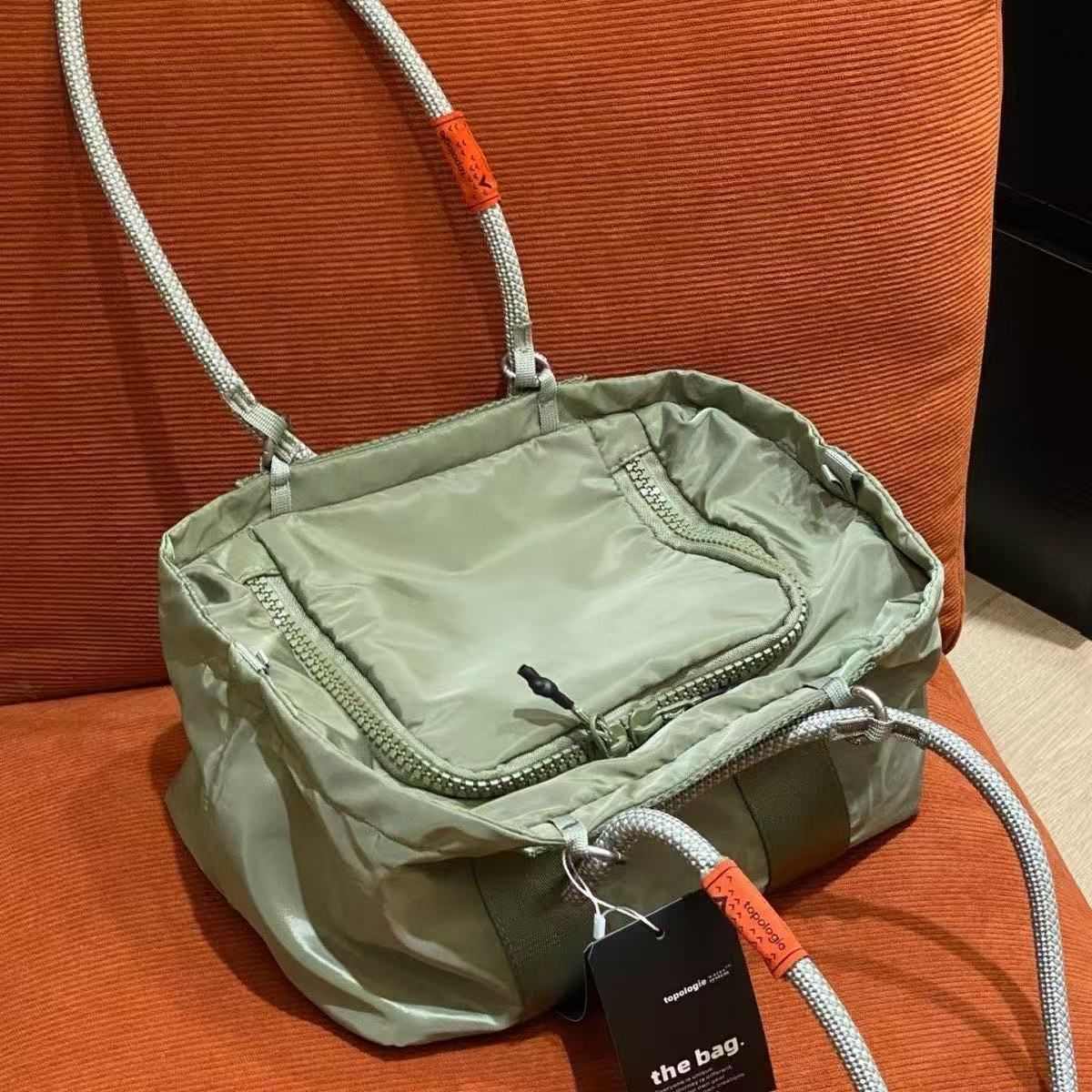 TopologieトポロジーSummit Duffle Small サミット ダッフル ジッパー