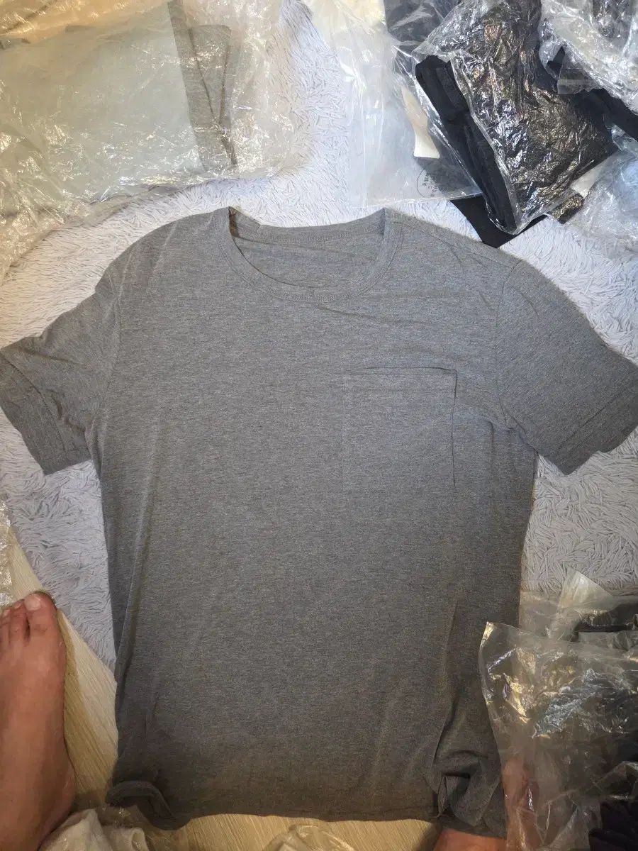 SYSTEM homme 正規品 グレー ポケット 半袖Tシャツ 100サイズ