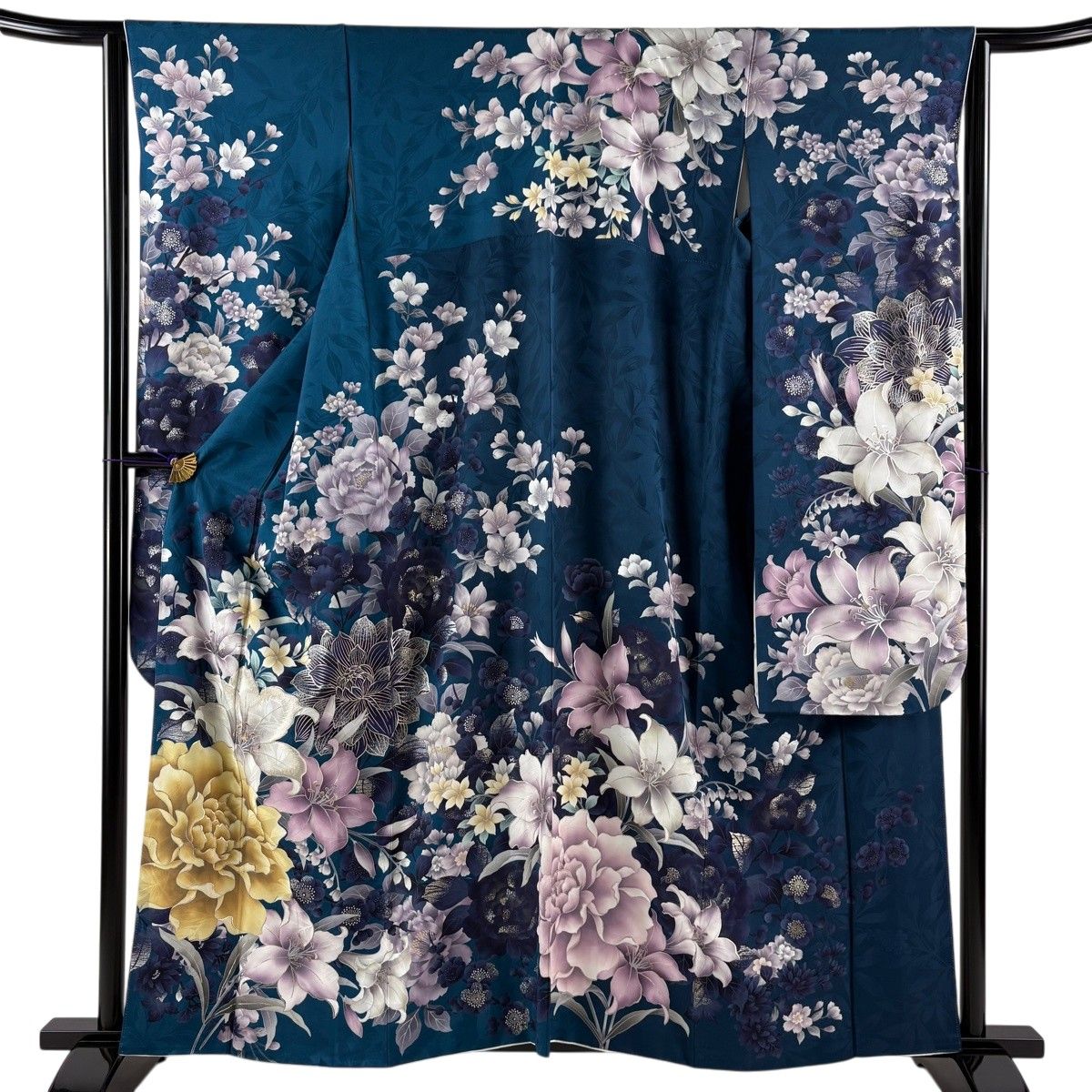 【美品】 振袖 身丈160cm 裄丈64.5cm M 袷 牡丹 草花 金銀彩 刺繍 青緑 正絹 秀品 【中古】