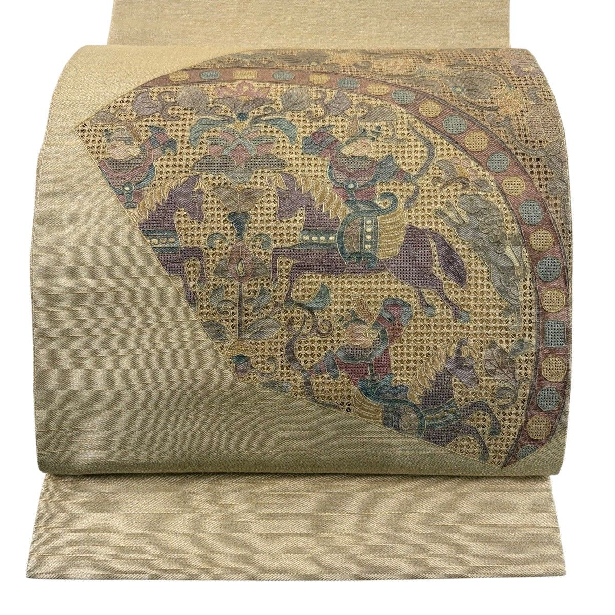 【美品】 袋帯 秀品 狩猟文 草花 刺繍 銀糸 ベージュ お太鼓柄 正絹 【中古】