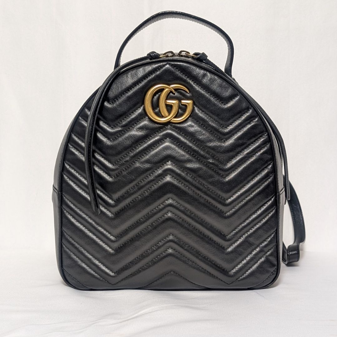 外観美品 グッチ GGマーモント レザー キルティング ブラック リュックサック バックパック 476671