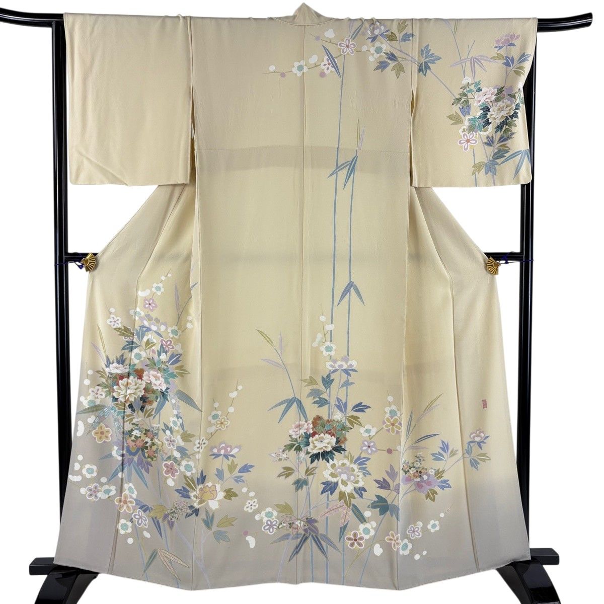 訪問着 身丈160.5cm 裄丈65.5cm M 袷 岡村蒼風 落款 牡丹 梅 ぼかし ベージュ 正絹 名品 【中古】