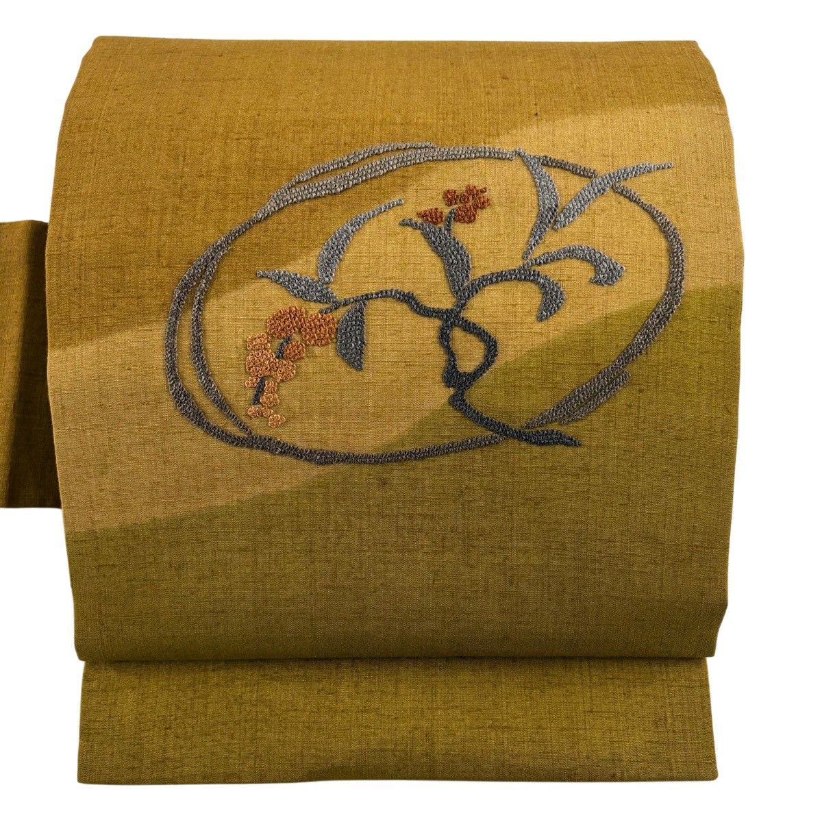 【美品】 名古屋帯 秀品 紬地 草花 相良刺繍 山吹茶色 正絹 【中古】