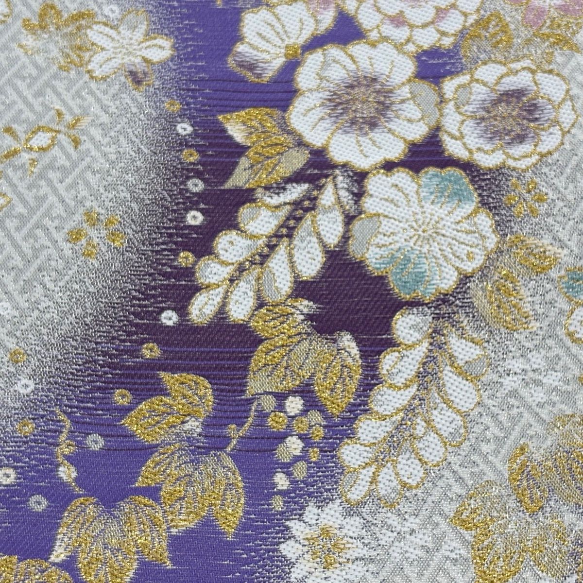 【美品】 袋帯 秀品 やまと 桜 紗綾形 箔 金糸 紫 六通 正絹 【中古】