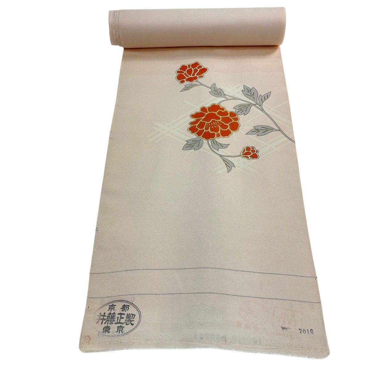 反物 秀品 付下げ 草花 金糸 金彩 薄オレンジ 正絹 【中古】
