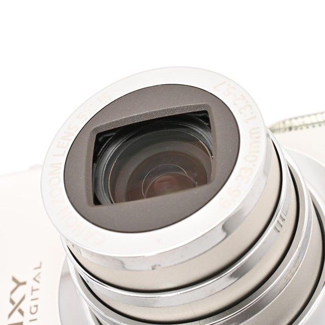 <並品> Canon デジタルカメラ IXY DIGITAL (イクシ) 830 IS シルバー <並品> Canon デジタルカメラ IXY DIGITAL (イクシ) 830 IS シルバー