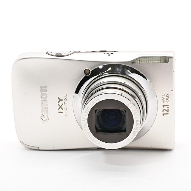 <並品> Canon デジタルカメラ IXY DIGITAL (イクシ) 830 IS シルバー <並品> Canon デジタルカメラ IXY DIGITAL (イクシ) 830 IS シルバー