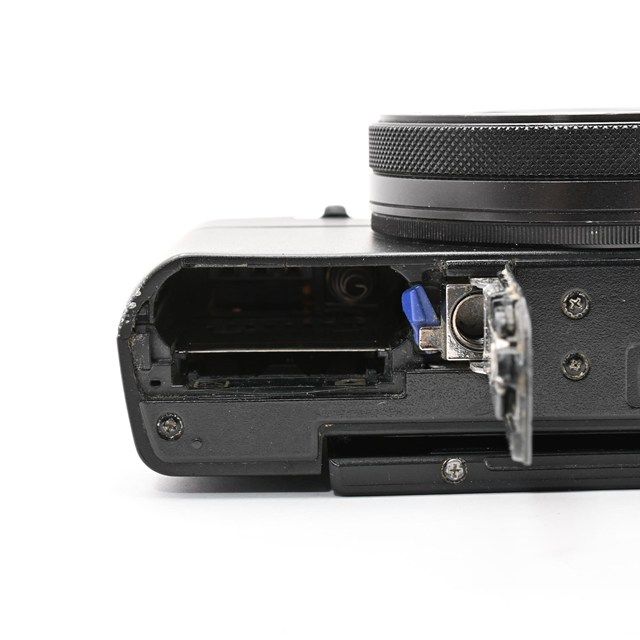 <並品>ソニー SONY DSC-RX100M4 Cyber-shot|ポケットサイズの高性能4K対応カメラ <並品>ソニー SONY DSC-RX100M4 Cyber-shot|ポケットサイズの高性能4K対応カメラ