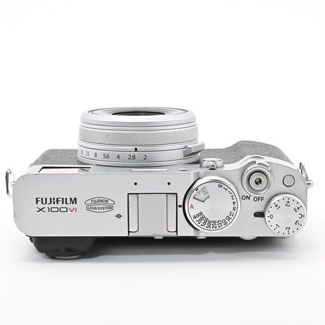 ＜並品＞ 富士フイルム FUJIFILM X100VI　シルバー