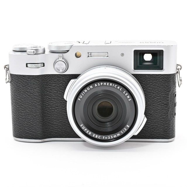 ＜並品＞ 富士フイルム FUJIFILM X100VI　シルバー