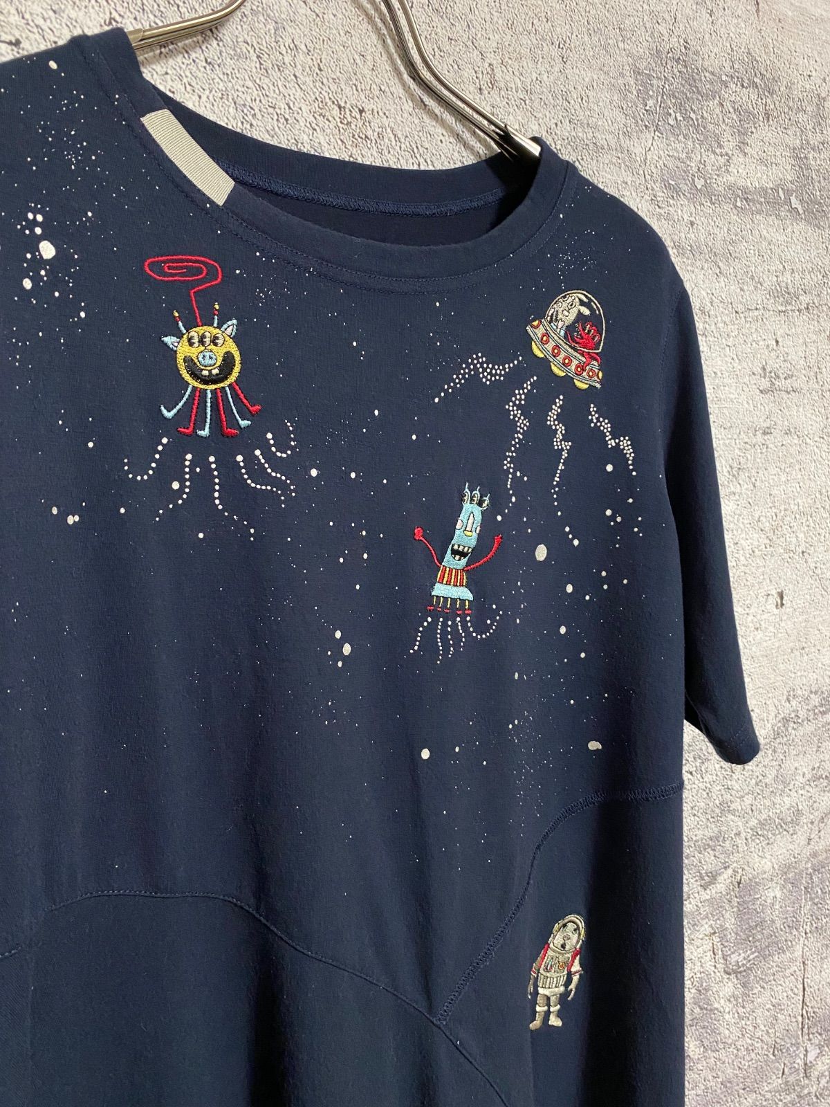 アルベロベロ オレボレブラ 宇宙モチーフ刺繍半袖チュニック - メルカリ