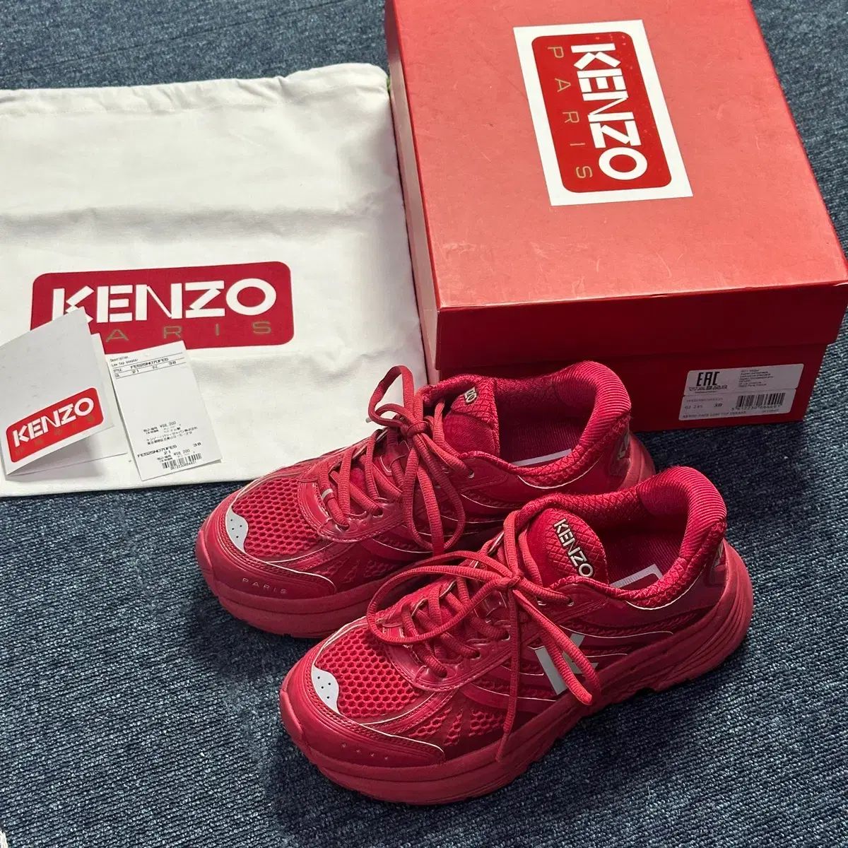 KENZO ケンゾー フェイス トレーナー Mサイズ レッド 245