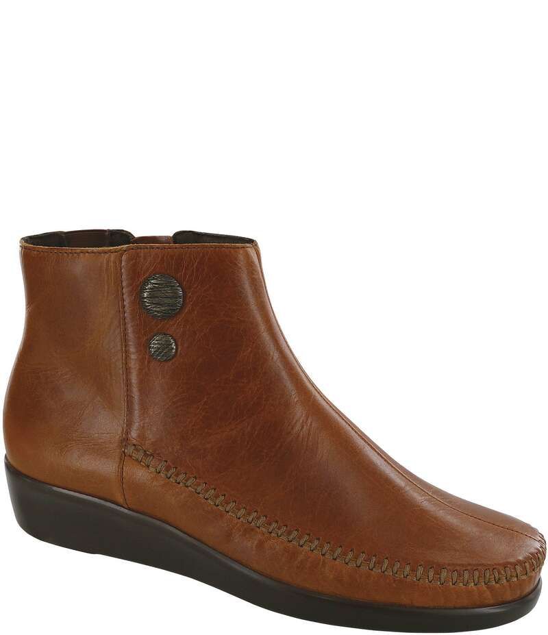 サス レディース シューズ ブーツ・レインブーツ アンクル ブーツ レザー SAS Jade Leather Wedge Ankle Booties Chestnut