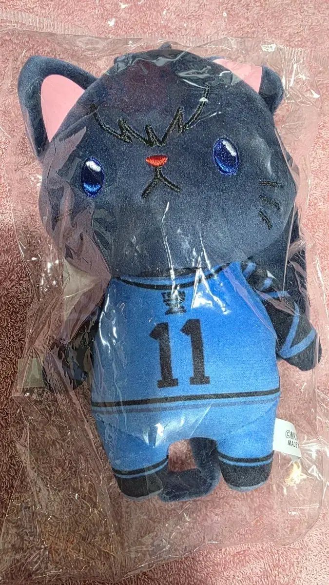 ブルーロック 潔 猫ぬいぐるみ