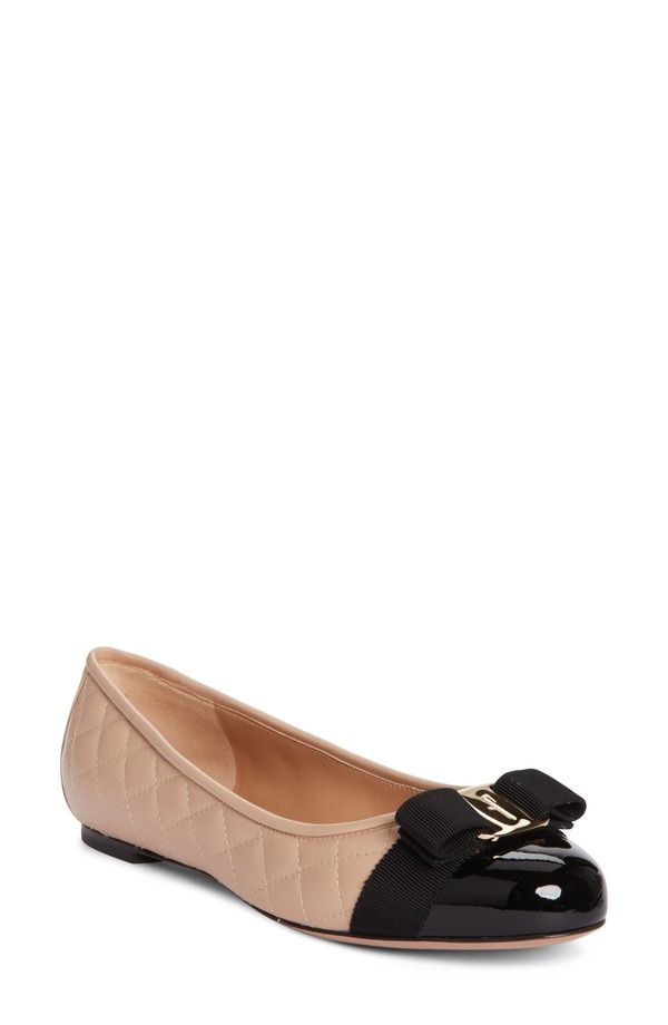 フェラガモ レディース シューズ パンプス キャップ FERRAGAMO Varina Cap Toe Ballet Flat New Bisque Black Patent ブラック