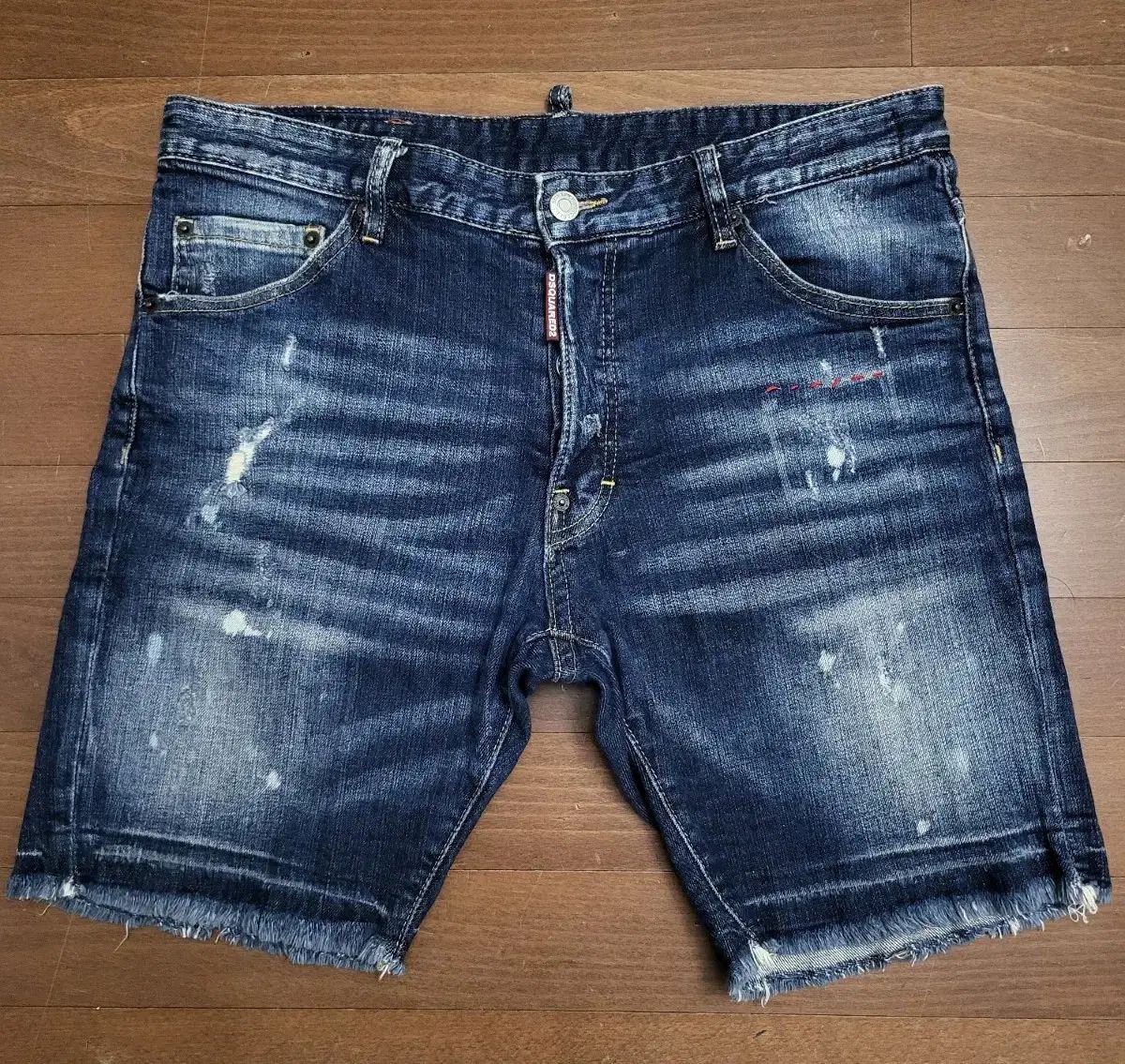 DSQUARED2 ディースクエアード2 ダメージストレッチハーフパンツ 50 (33-34)