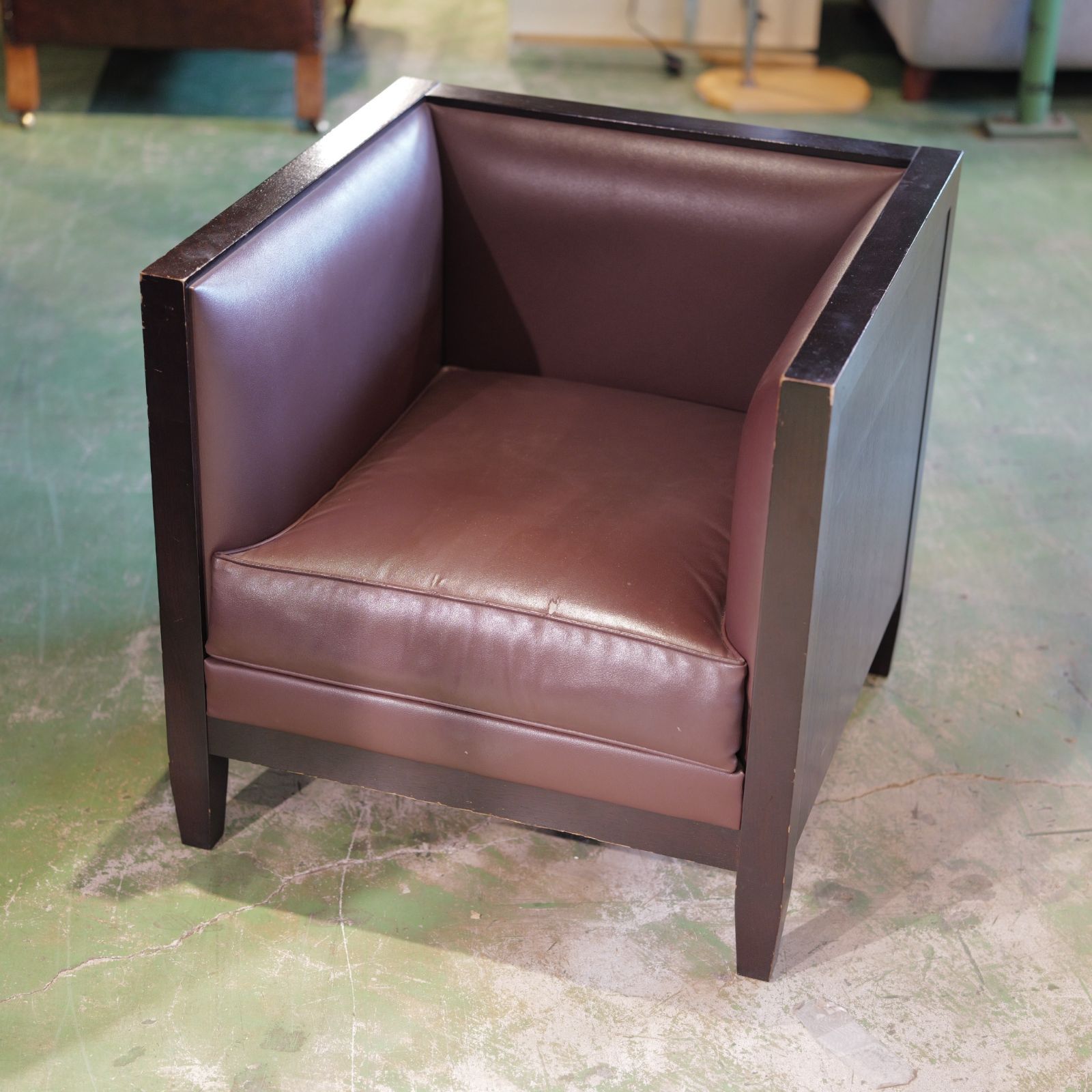 カッシーナ取扱 フィリップ・ユーレル 1人掛けソファ 本革 レザー 1P アームチェア ラウンジチェア デザイナーズ Cassina ixc