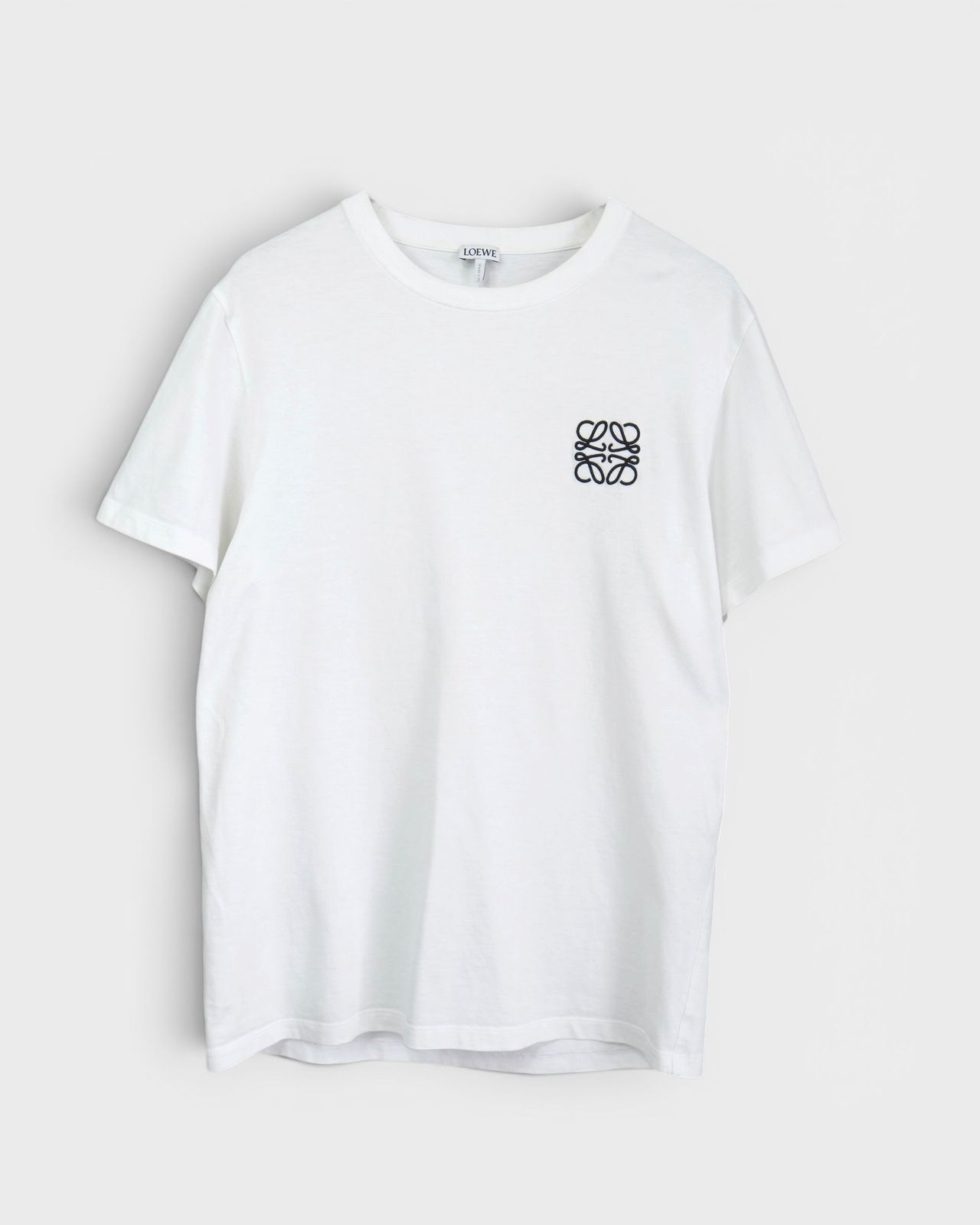 ロエベ アナグラム Tシャツ ホワイト XS メンズ レディース - メルカリ