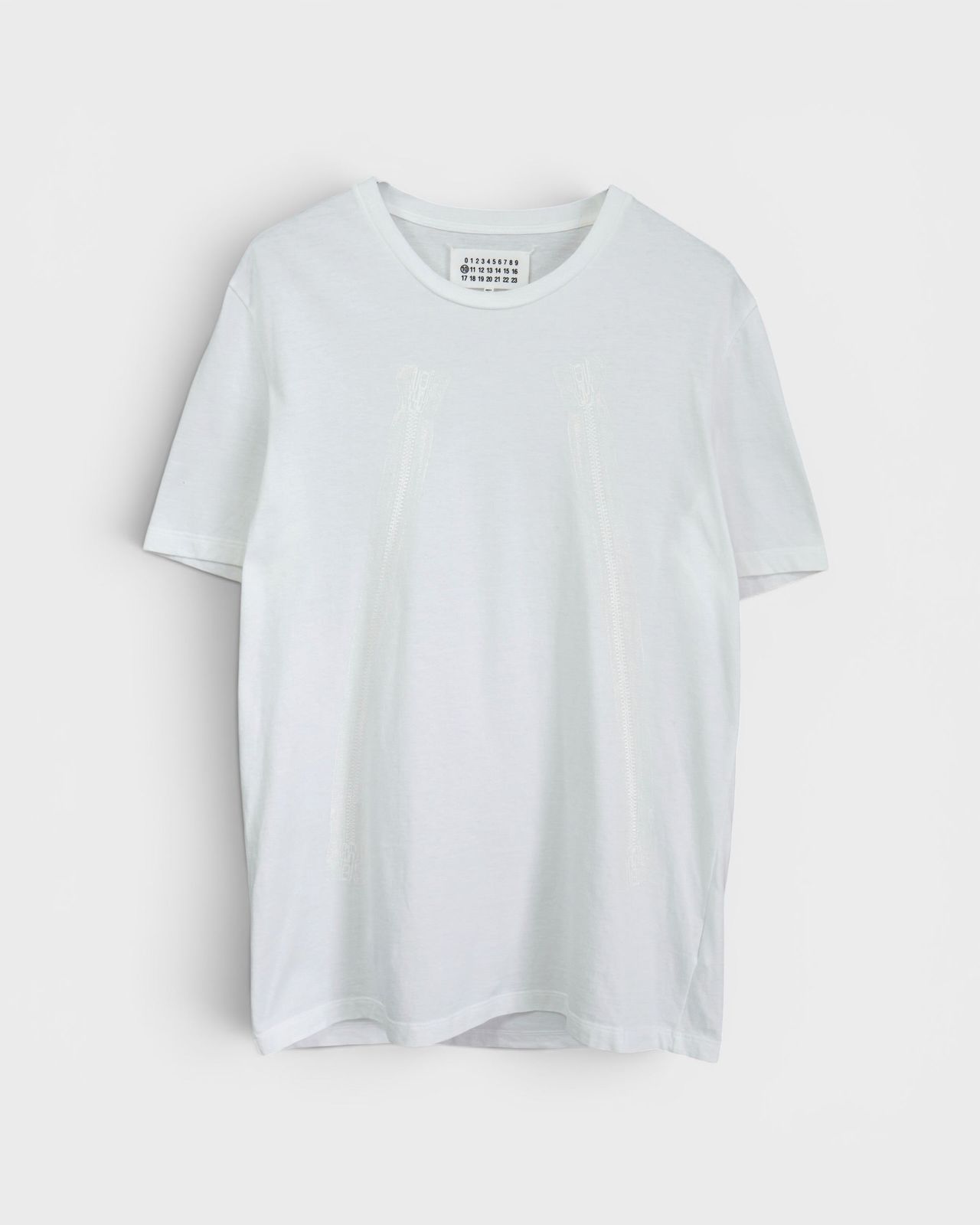 メゾン マルジェラ ジッパー トロンプルイユ プリント Tシャツ 