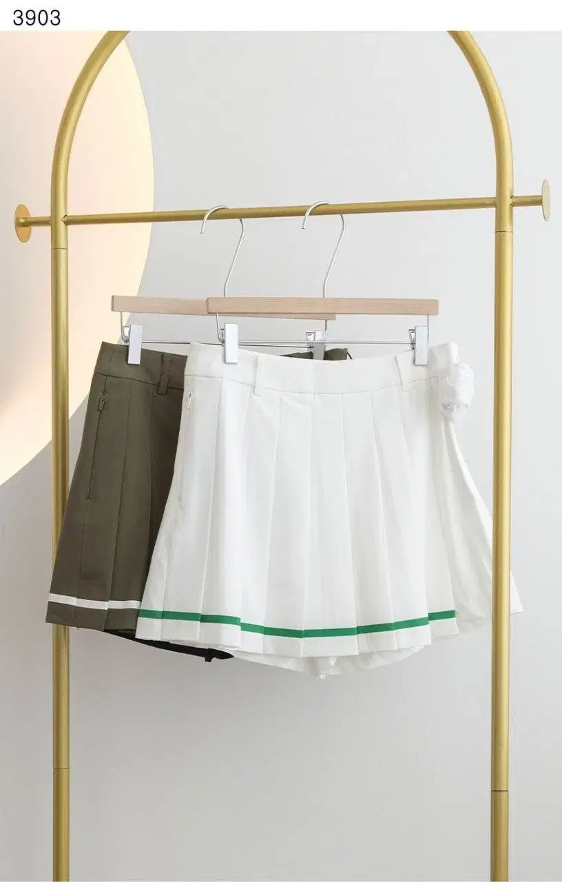 G/FORE（ジーフォア）輸入高級 ウィメンズ COLOR カンコントラスト フリートス スカート