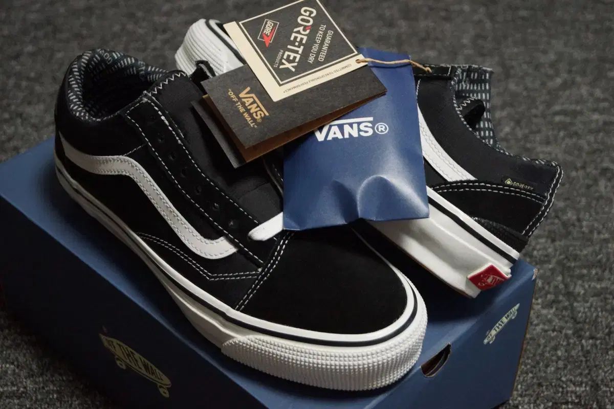 (250) VANS ヴァンズ プレミアム プレミアム オールドスクール オールドスクール ゴアテックス