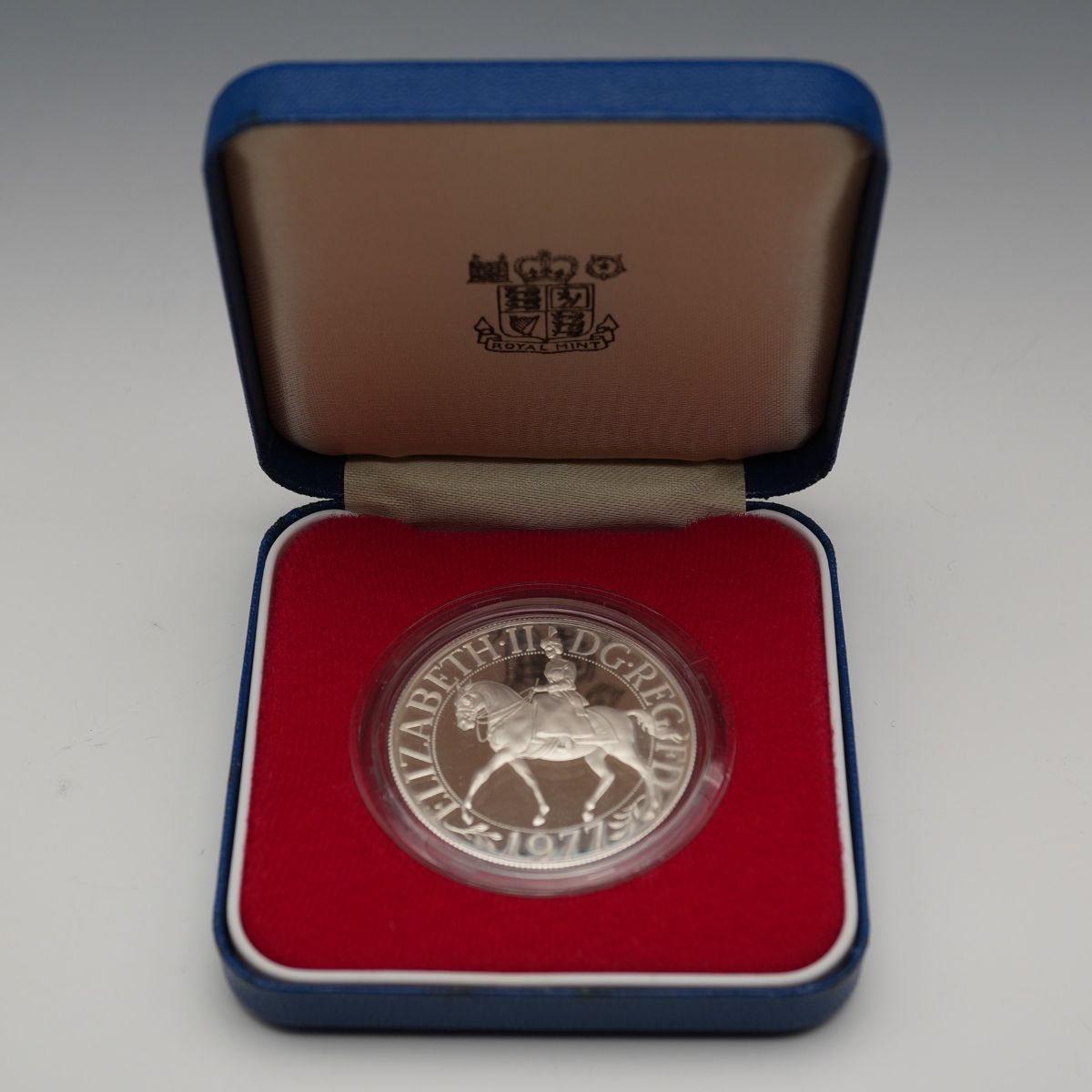 英国 記念銀貨 エリザベス2世女王 戴冠25周年 RoyalMint ケース・説明書付