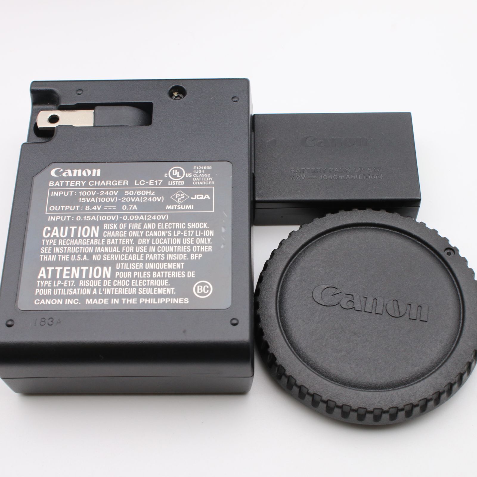 極上品】 Canon EOS Kiss X8i ボディ 2420万画素 デジタル一眼レフ 