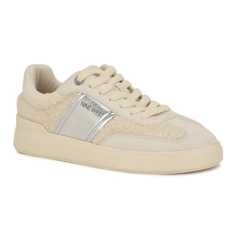 ナインウェスト レディース シューズ スニーカー レース Nine West Linehan Womens Round Toe LaceUp Casual Sneakers Cream Silver Multi クリーム