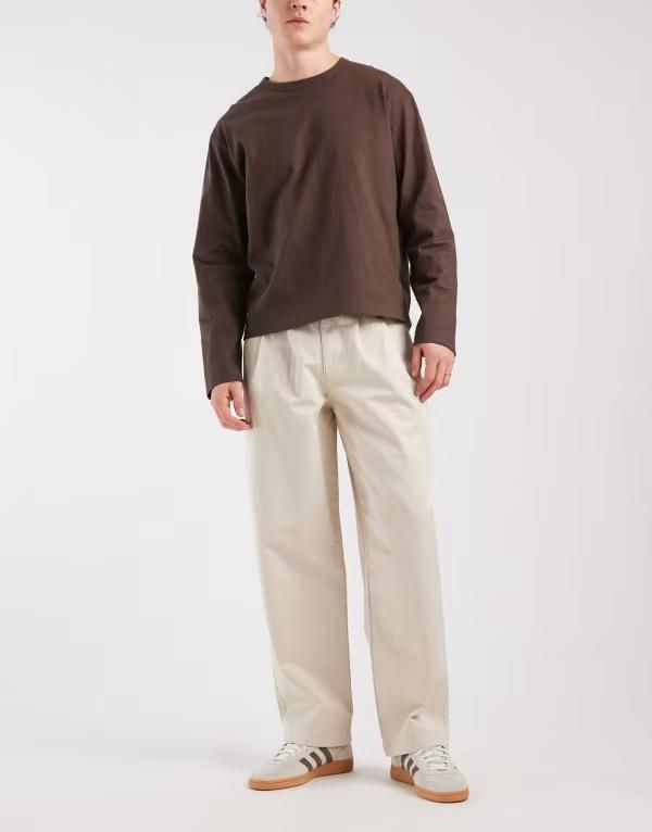エイソス メンズ ボトムス カジュアルパンツ ストレート ASOS DESIGN loose straight leg pants with pleats in stone ストーン