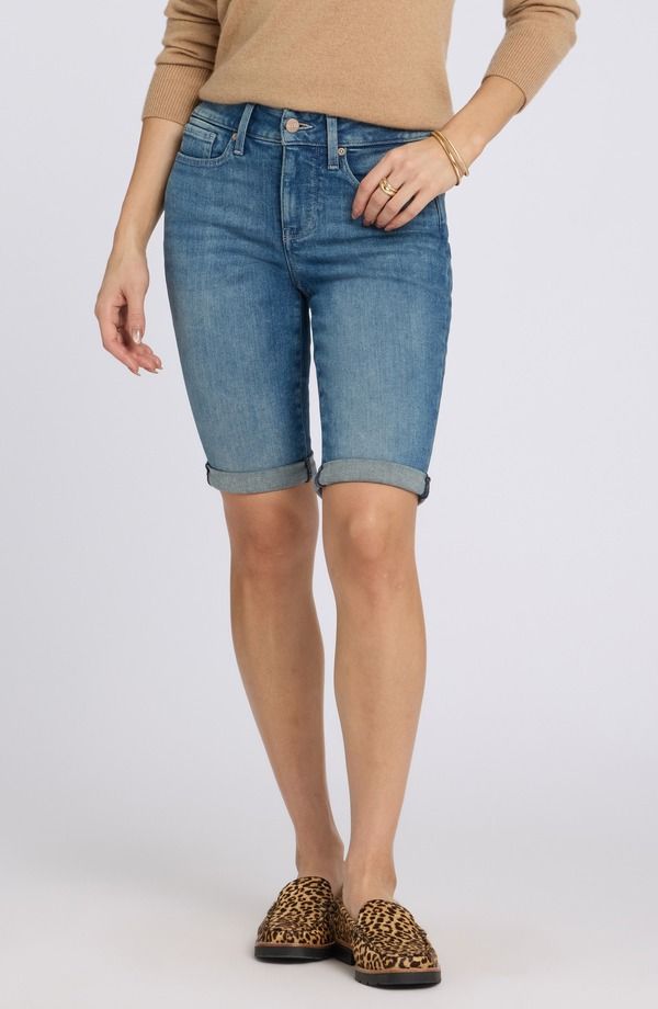 エヌワイディージェイ レディース ボトムス デニムパンツ ショートパンツ NYDJ Briella Roll Cuff Denim Bermuda Shorts Breezy Palms デニム