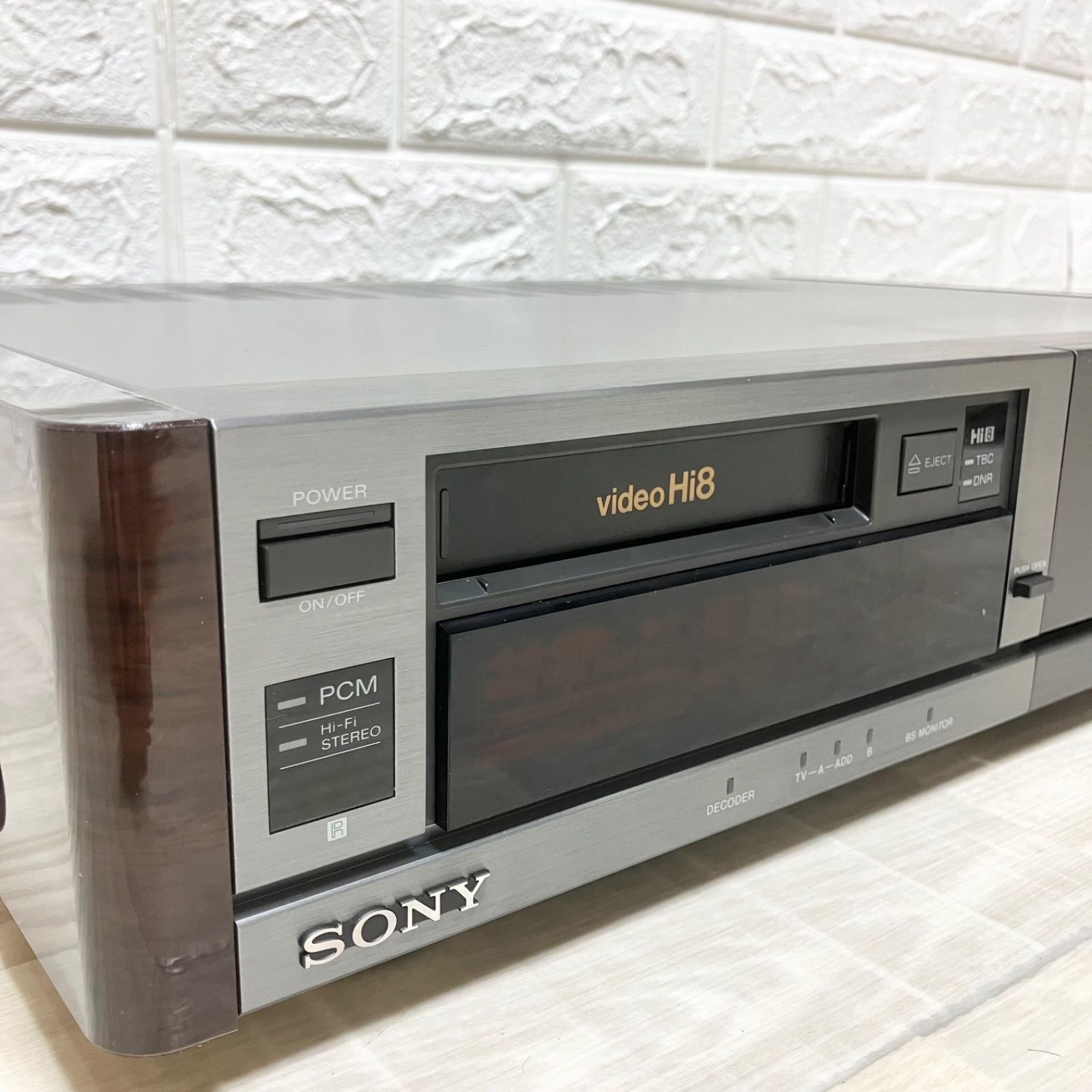 極美品 ソニー Hi8ビデオデッキ EV-BS3000 取扱説明書 未使用リモコン