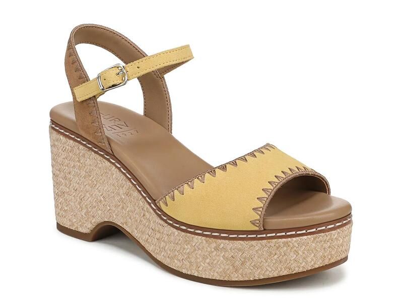 ナチュライザー レディース シューズ サンダル プラットフォーム NaturalizerDella Platform Sandal Yellow イエロー