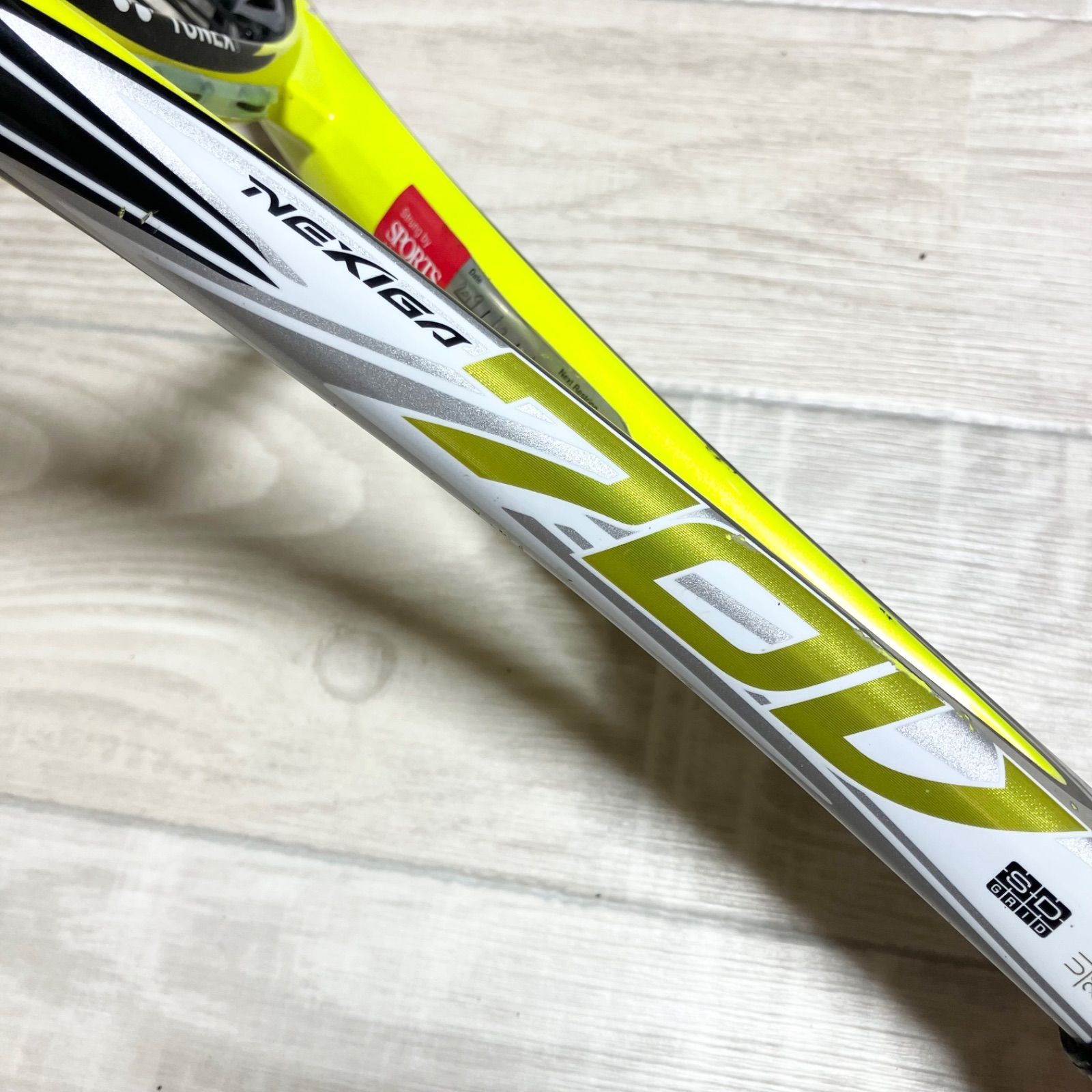 廃盤品 人気 ヨネックス ネクシーガ 70V ソフトテニスラケット 前衛