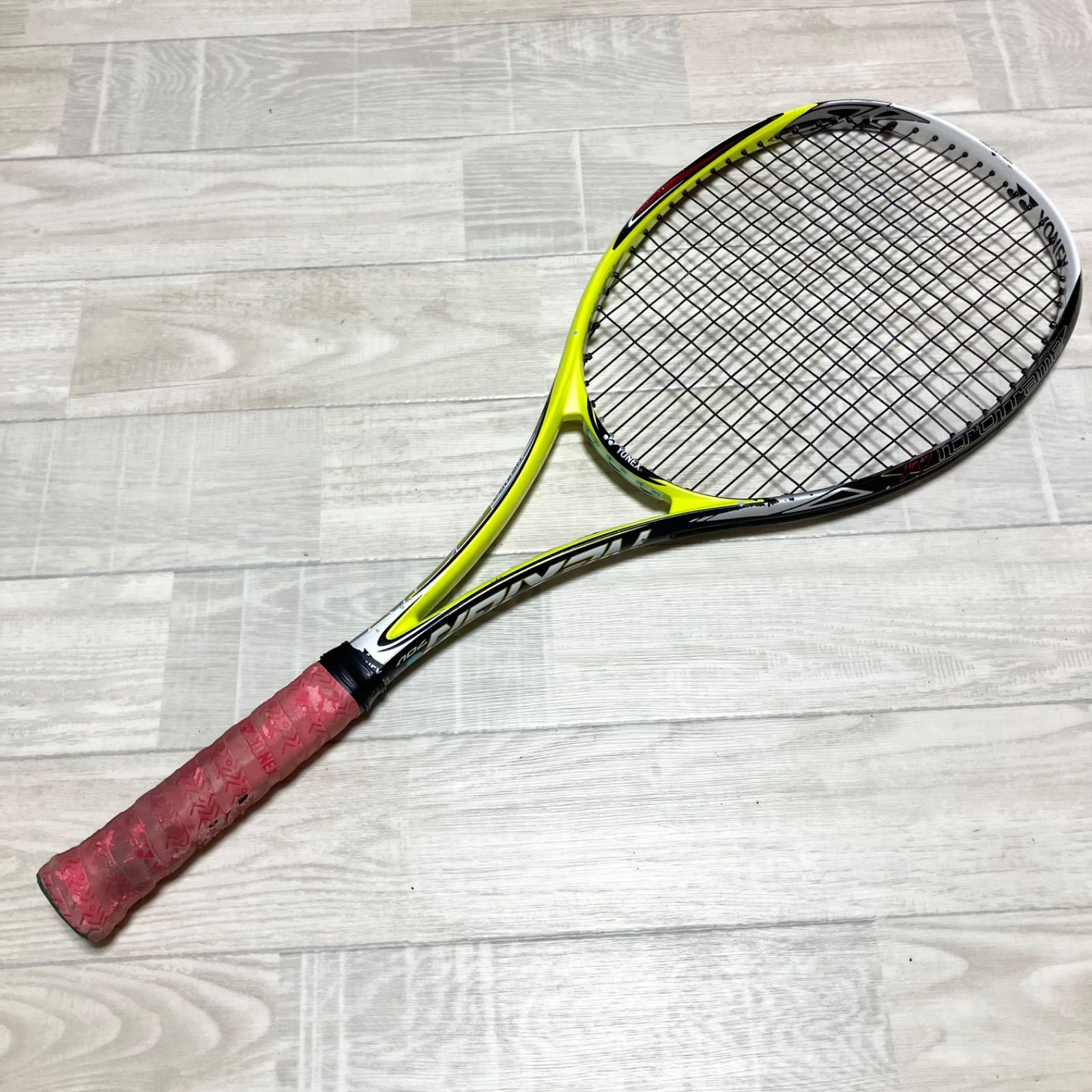 廃盤品 人気 ヨネックス ネクシーガ 70V ソフトテニスラケット 前衛