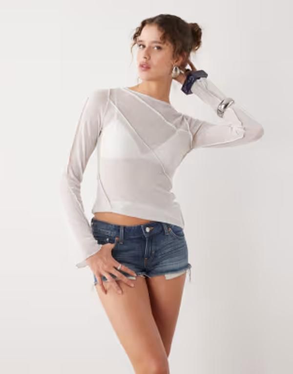 ウィークデイ レディース ボトムス ハーフパンツ・ショーツ ショートパンツ デニム Weekday lowaist denim hot pant shorts Blue Hymn ブルー