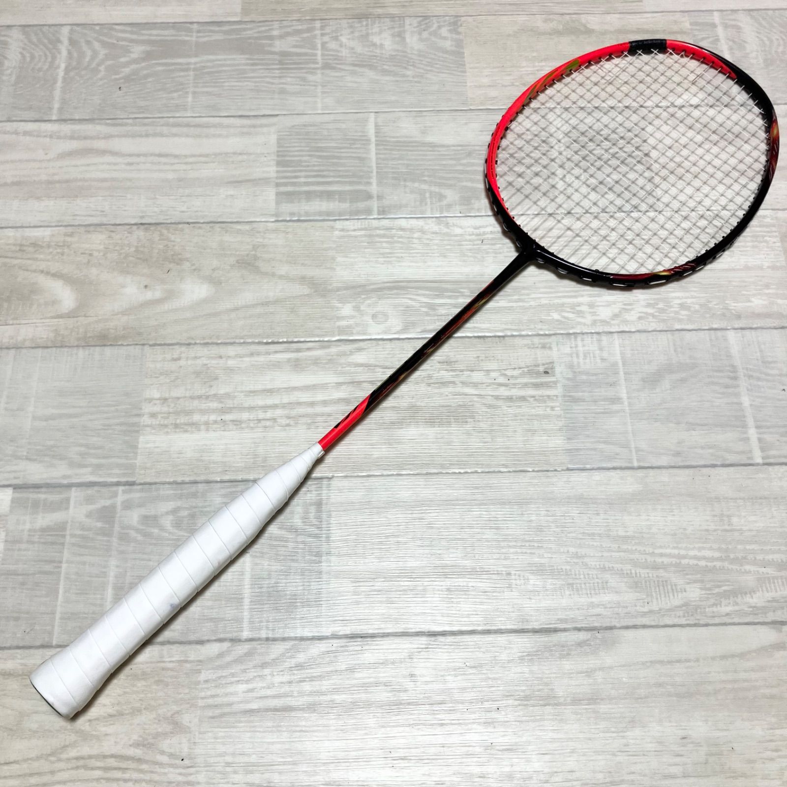極美品 ヨネックス アストロクロス77 ASTRO X バドミントンラケット 4U