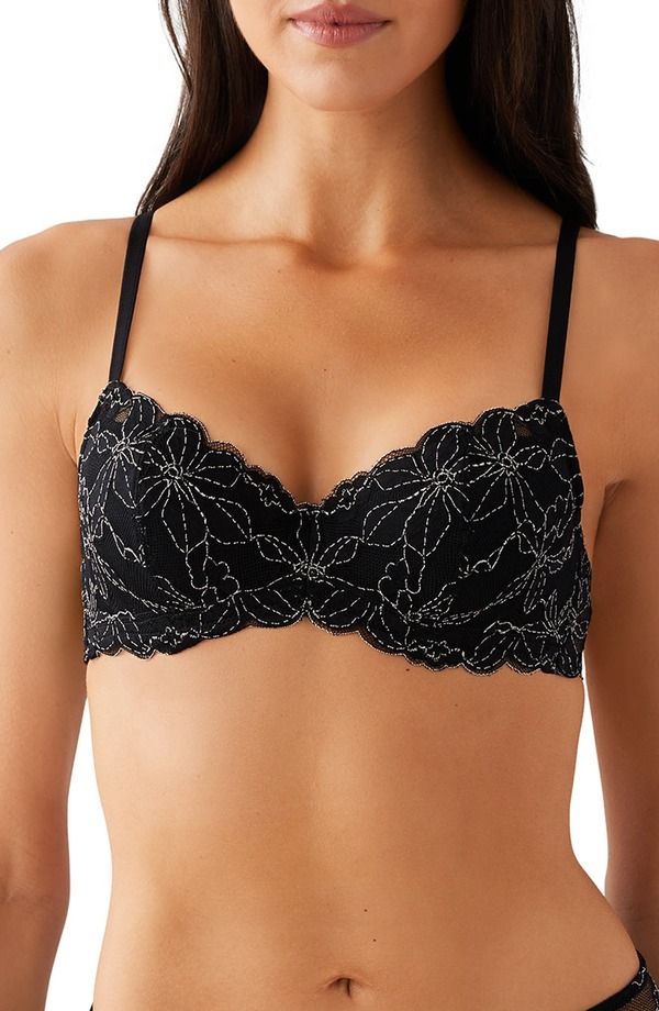 ビーテンプティッド レディース アンダーウェア ブラジャー btemptd by Wacoal Feeling Famous Underwire Balconette Bra Night Angel Wing