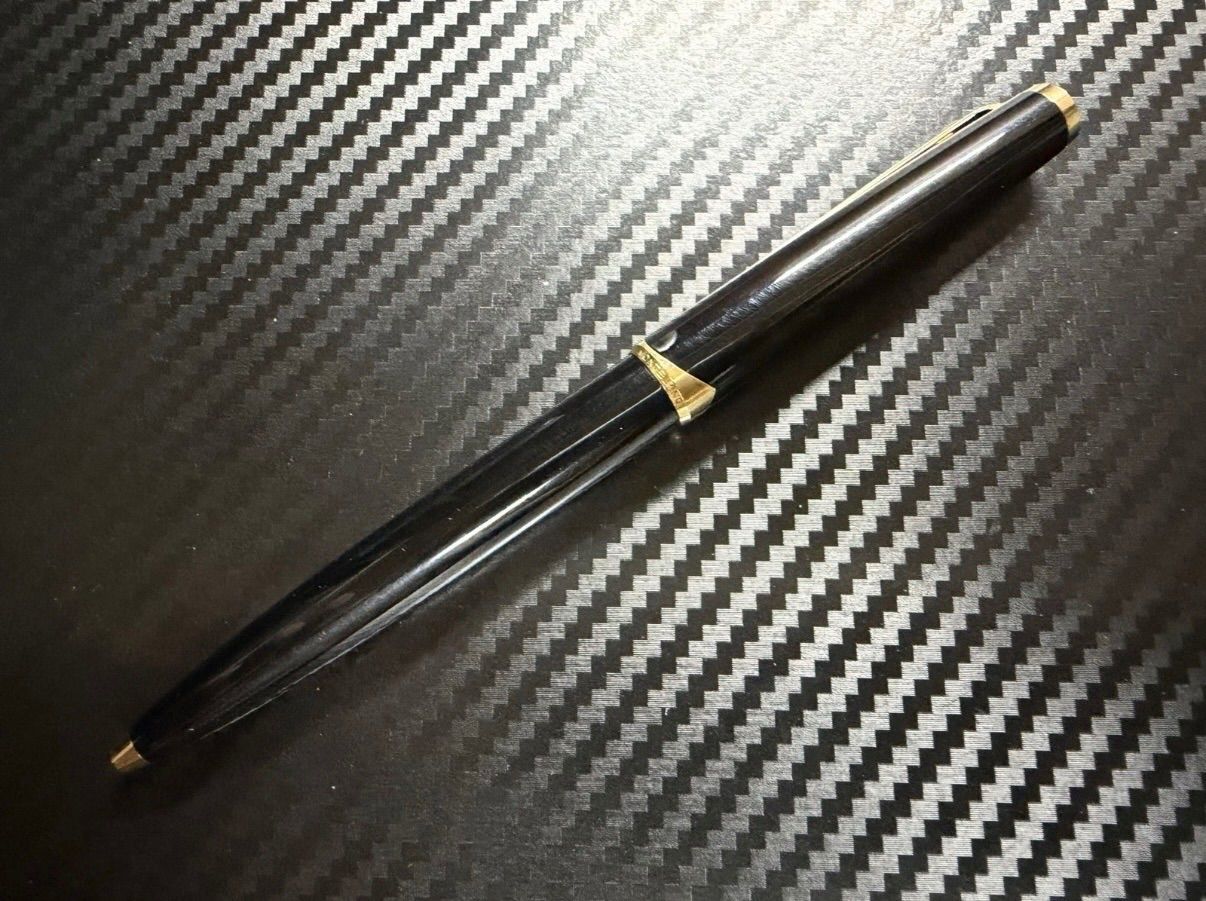 未使用に近い モンブラン No.181 ボールペン ブラック ハンマー