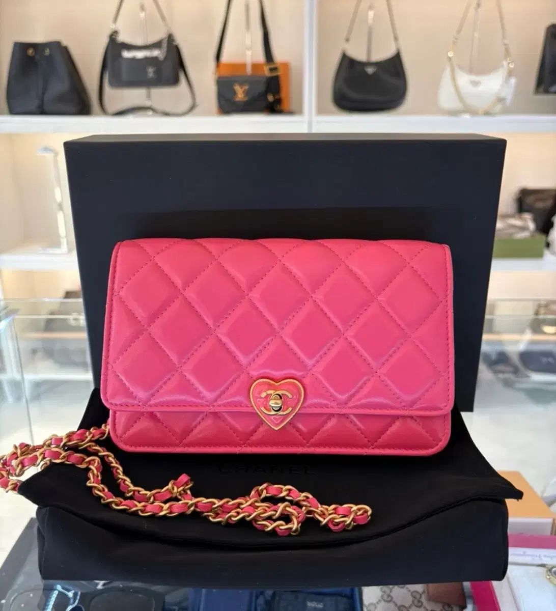 正規品 CHANEL WOC チェーンバッグ