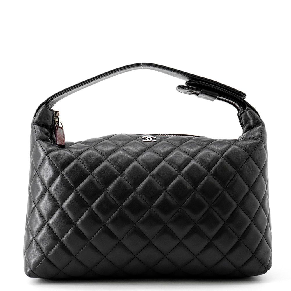 シャネル ハンドバッグ ハンドポーチ マトラッセ ココマーク ラムスキン A69264 CHANEL バッグ 黒