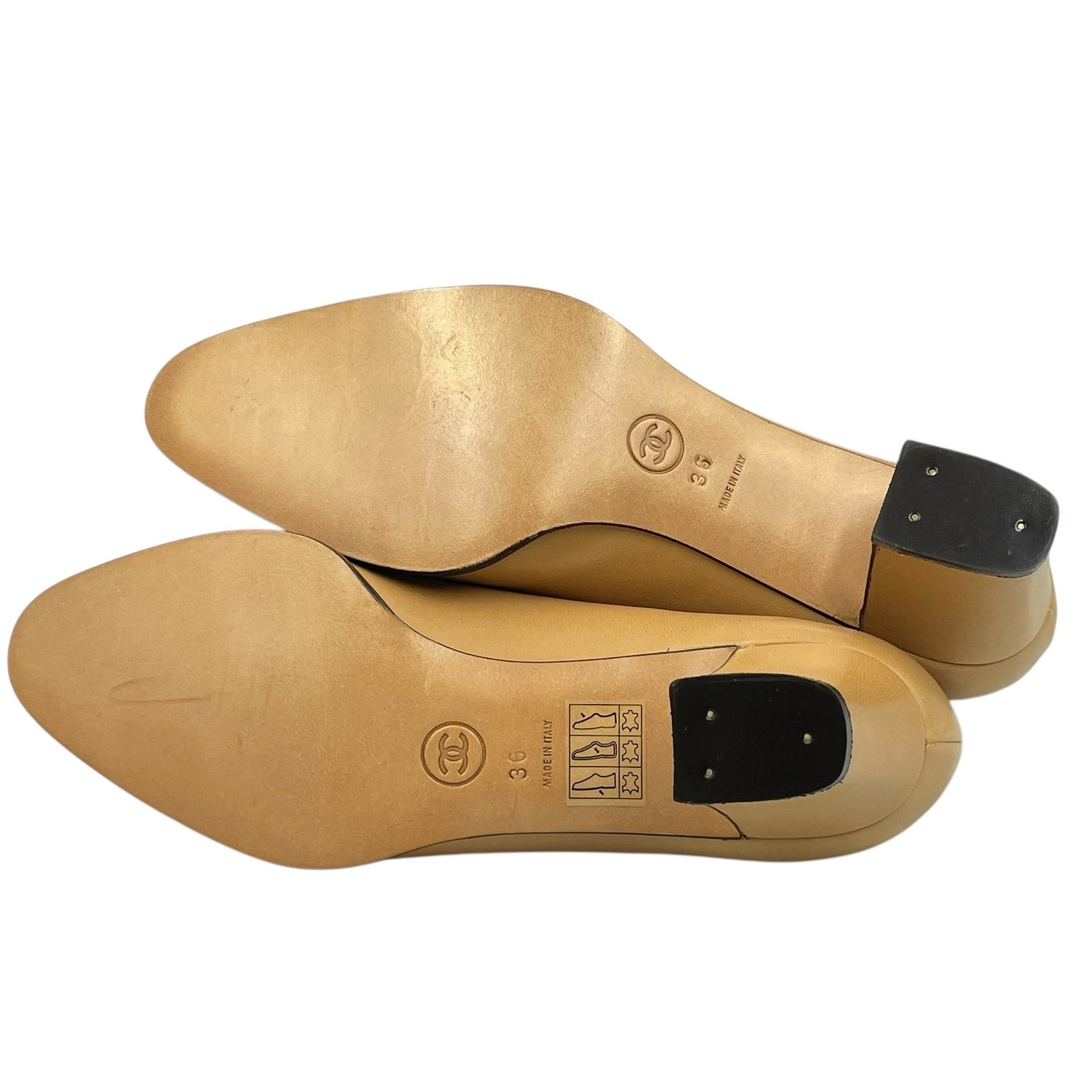 【上品な定番】CHANEL シャネル パンプス ベージュ 36 1/2 未使用品 CHANEL シャネル パンプス レザー ベージュ サイズ36 箱付き