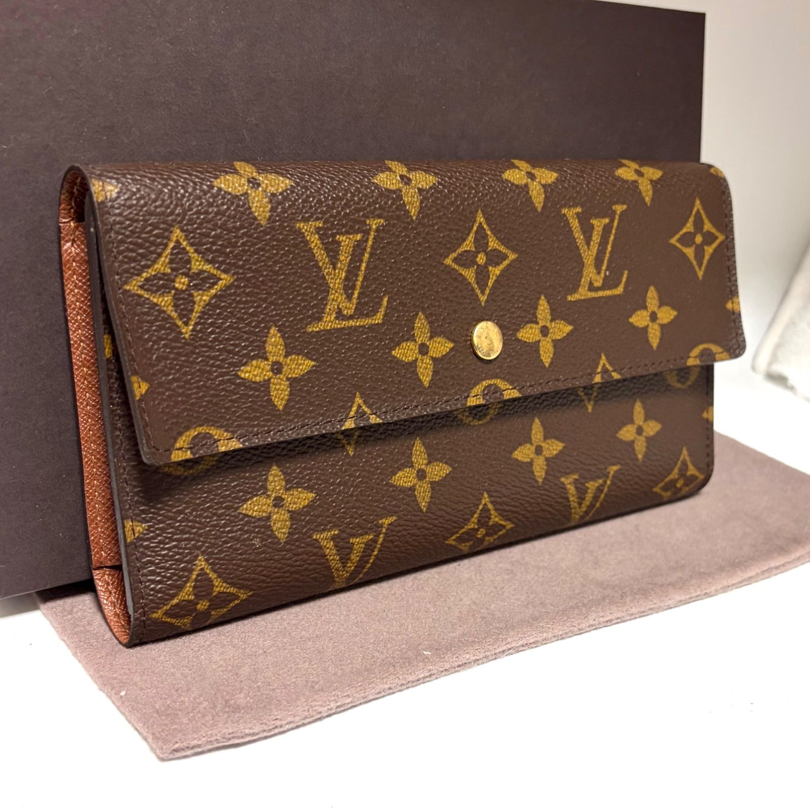 d95 ポルト トレゾール　ポルトフォイユ インターナショナル　旧型　ルイ ヴィトン Louis Vuitton　3つ 三つ 折り　フラップ ボタン 式　長 財布　ロング ウォレット　モノグラム