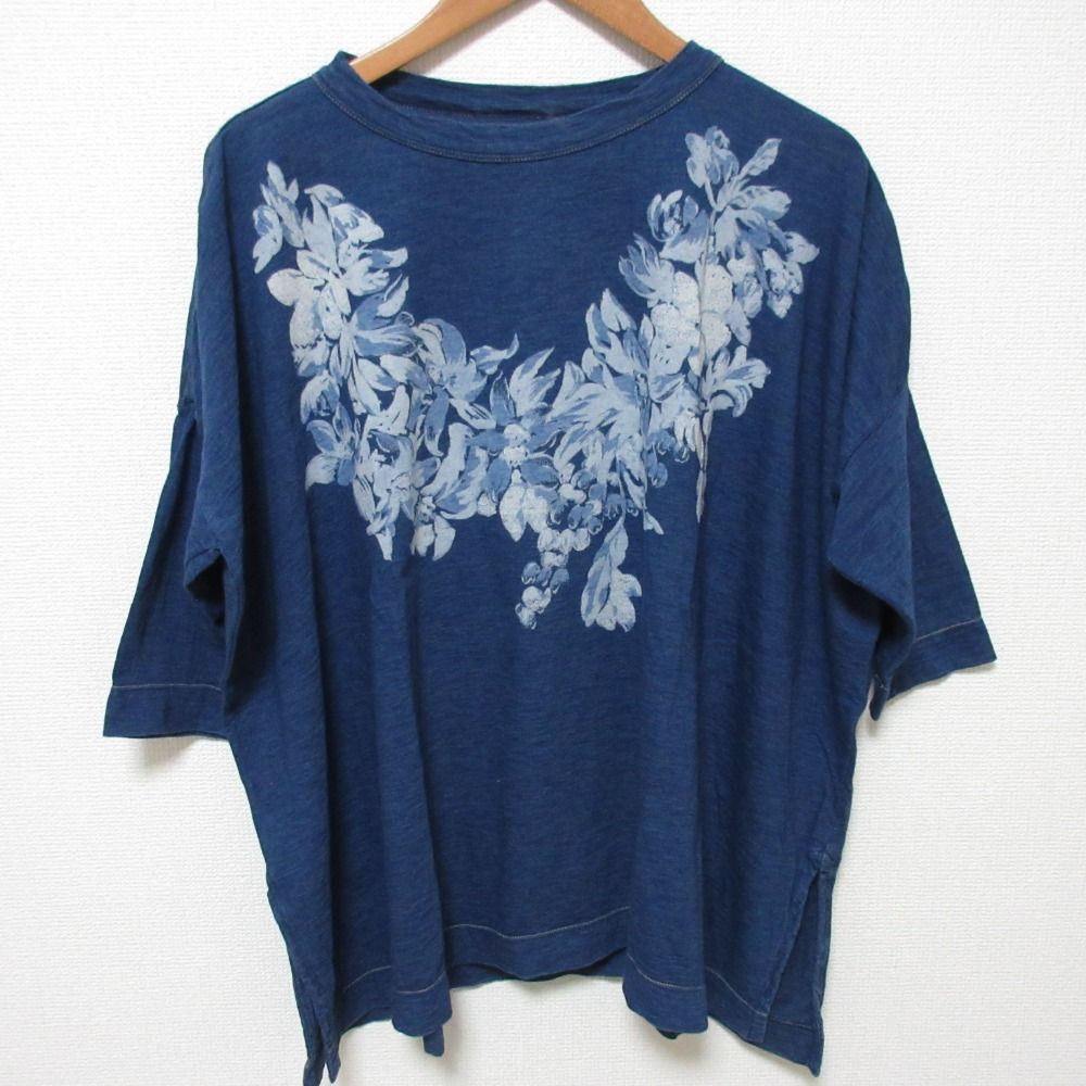 美品 45R フォーティファイブアール レイレイプリントのビッグスリットTシャツ 半袖 カットソー インディゴ レディース 古着 中古 USED