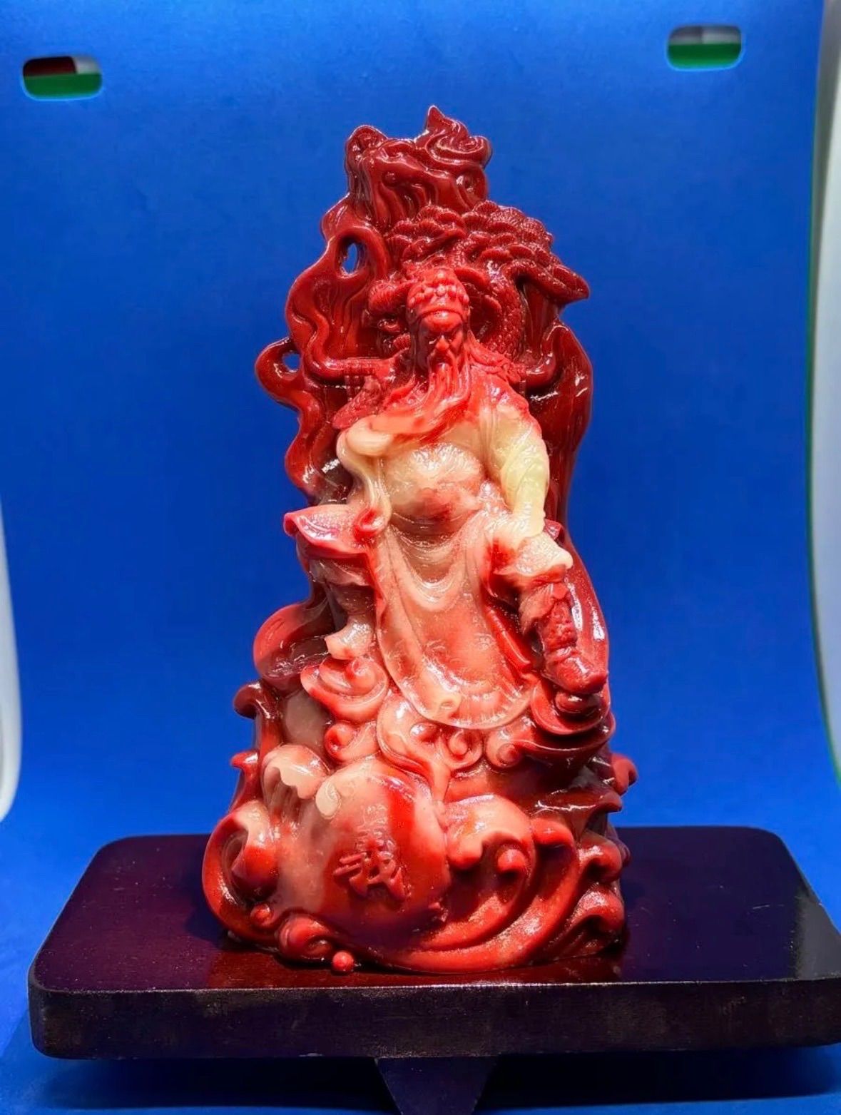 極上透彫山水人物　台付 極美品 寿山石ライチ凍忠義関公精雕置物台座付約15×8×6cm610g 5896