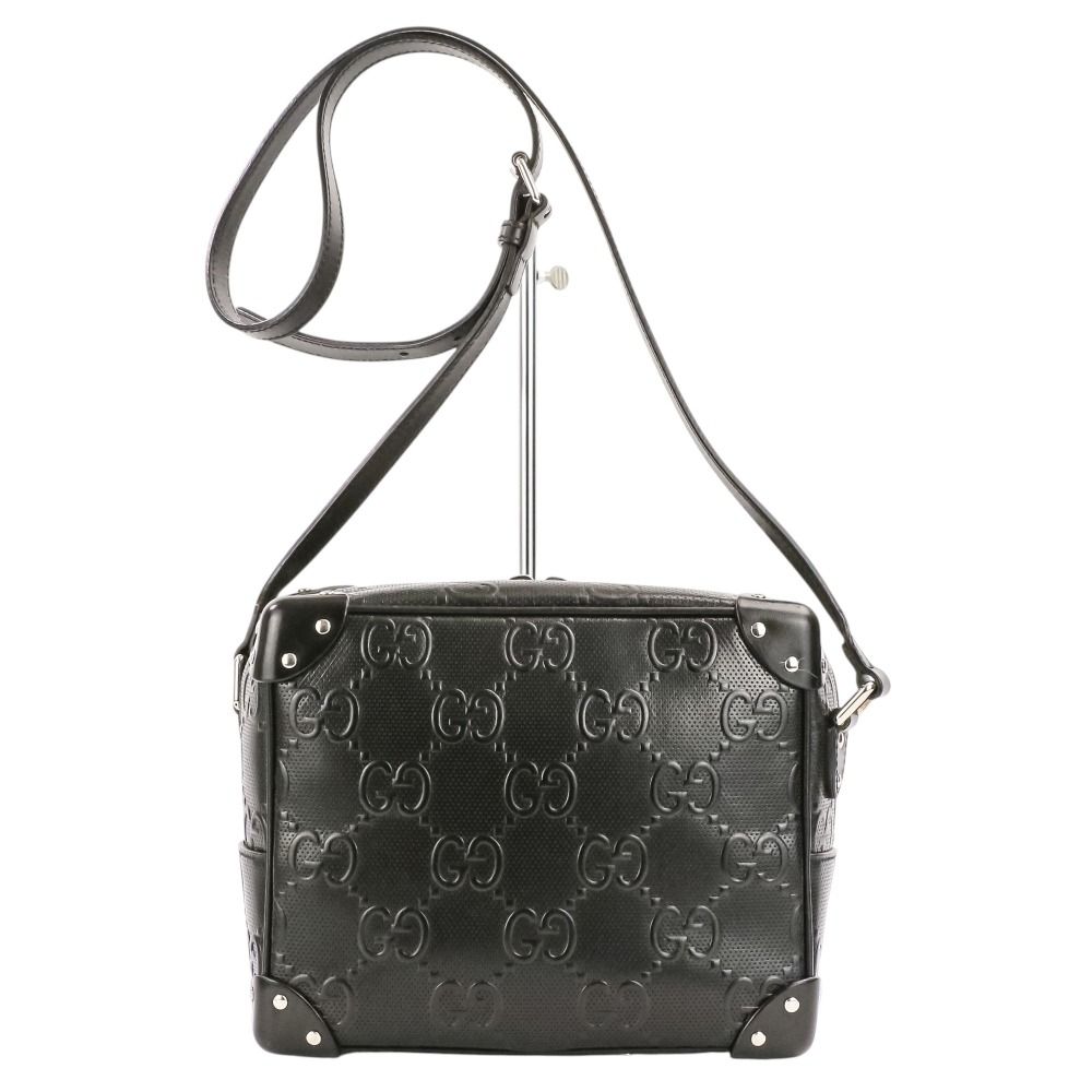 良品 GUCCI グッチ GGエンボス ソフトトランク ショルダーバッグ 626363 ブラック メンズ レディース 古着 中古 USED
