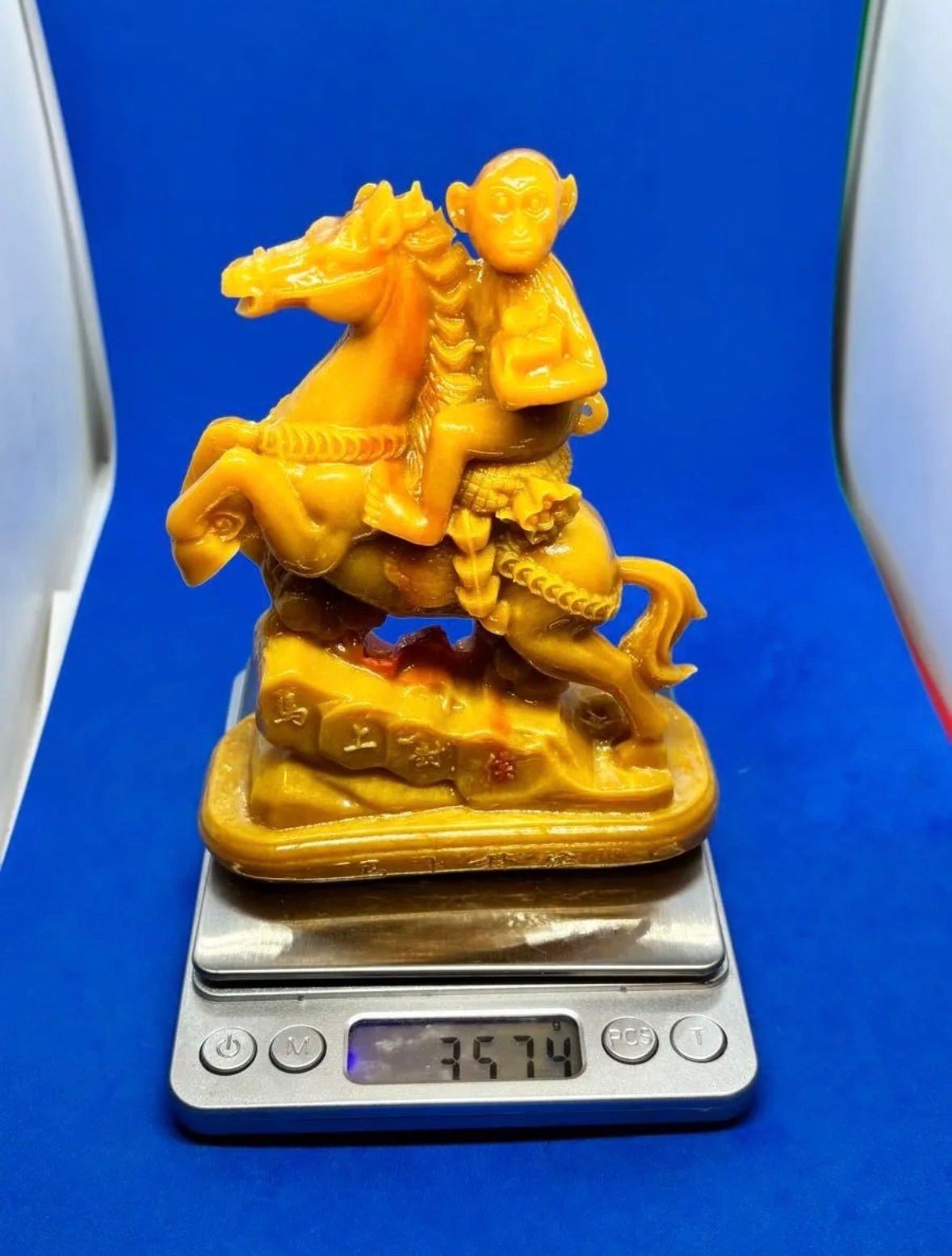 極美品 寿山石「馬上封侯」精雕置物 約14×10×5cm 350g 5899 - メルカリ