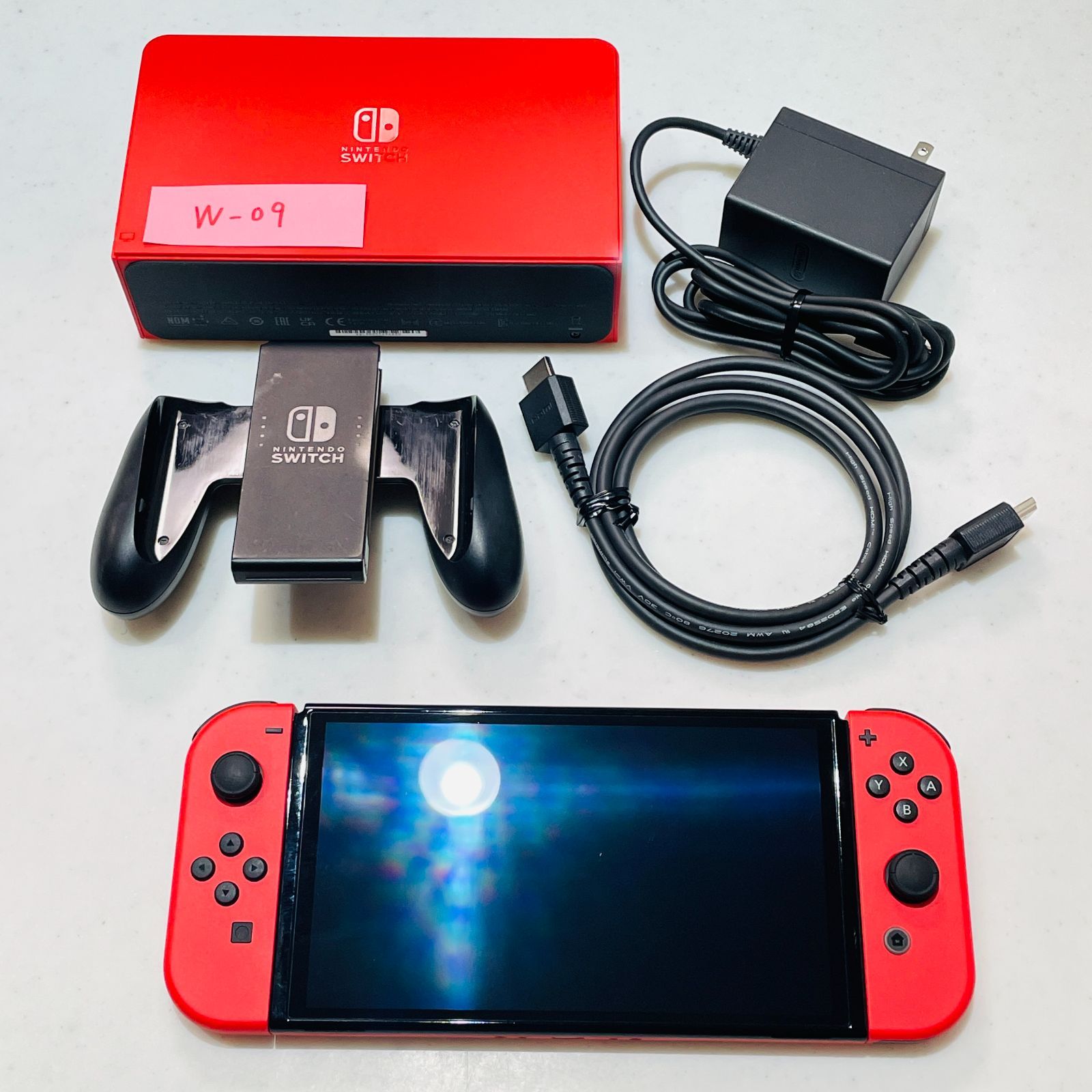 動作確認済み 2023年製 Nintendo Switch 有機ELモデル マリオレッド 本体周辺機器セット 初期化済み 任天堂 スイッチ 画面小傷あり