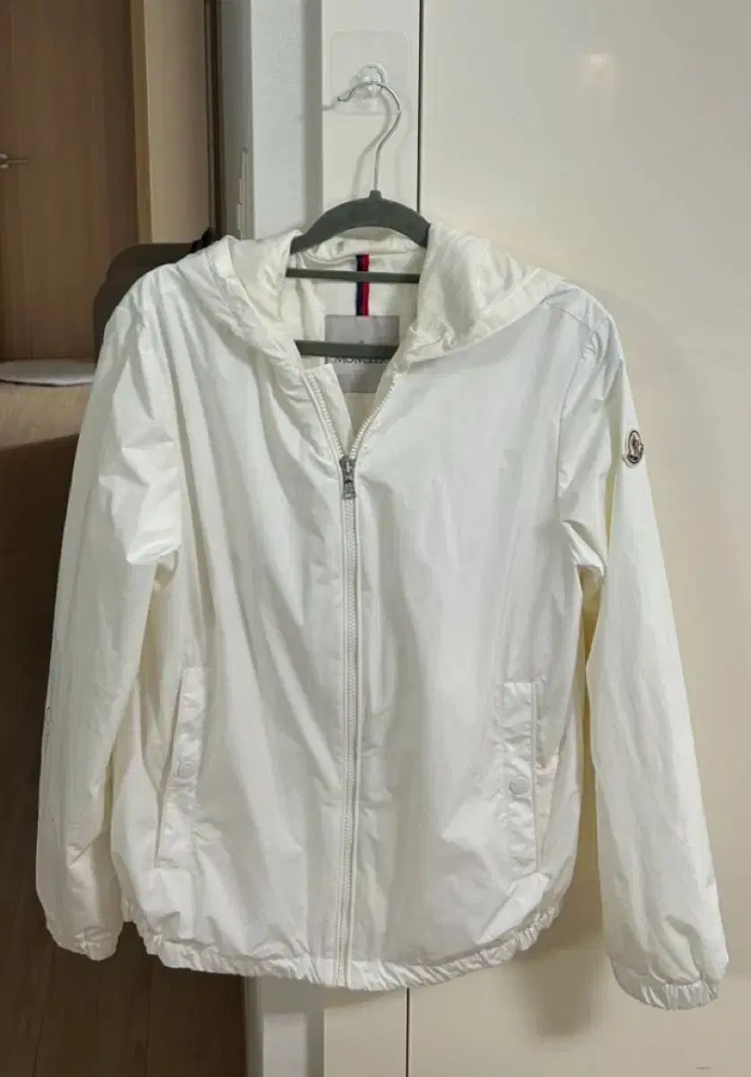 (正規品) MONCLER モンクレール ウィンドブレーカー